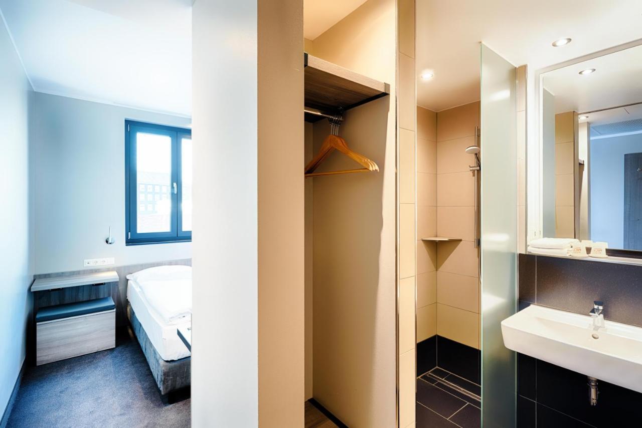 B&B Hotel Nuernberg-Plaerrer Esterno foto